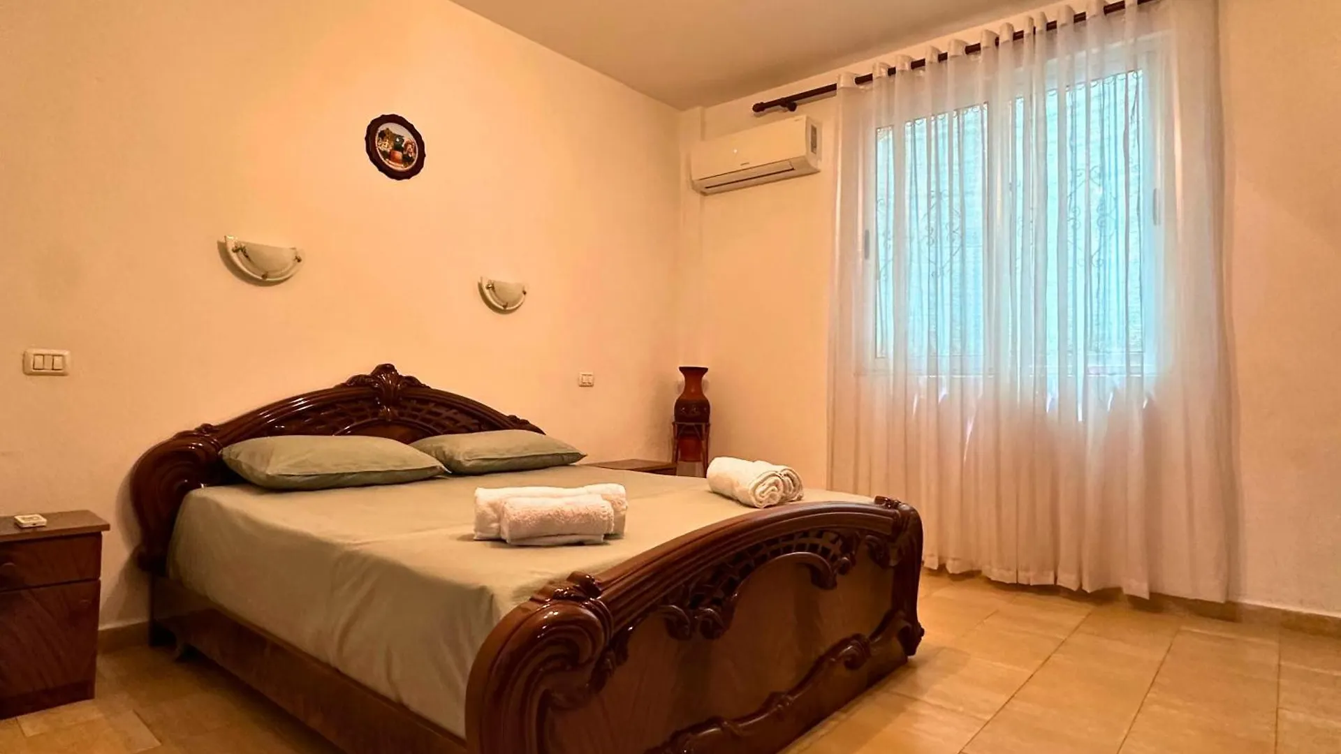 Azalea Apartment Durres 0*,  Albania