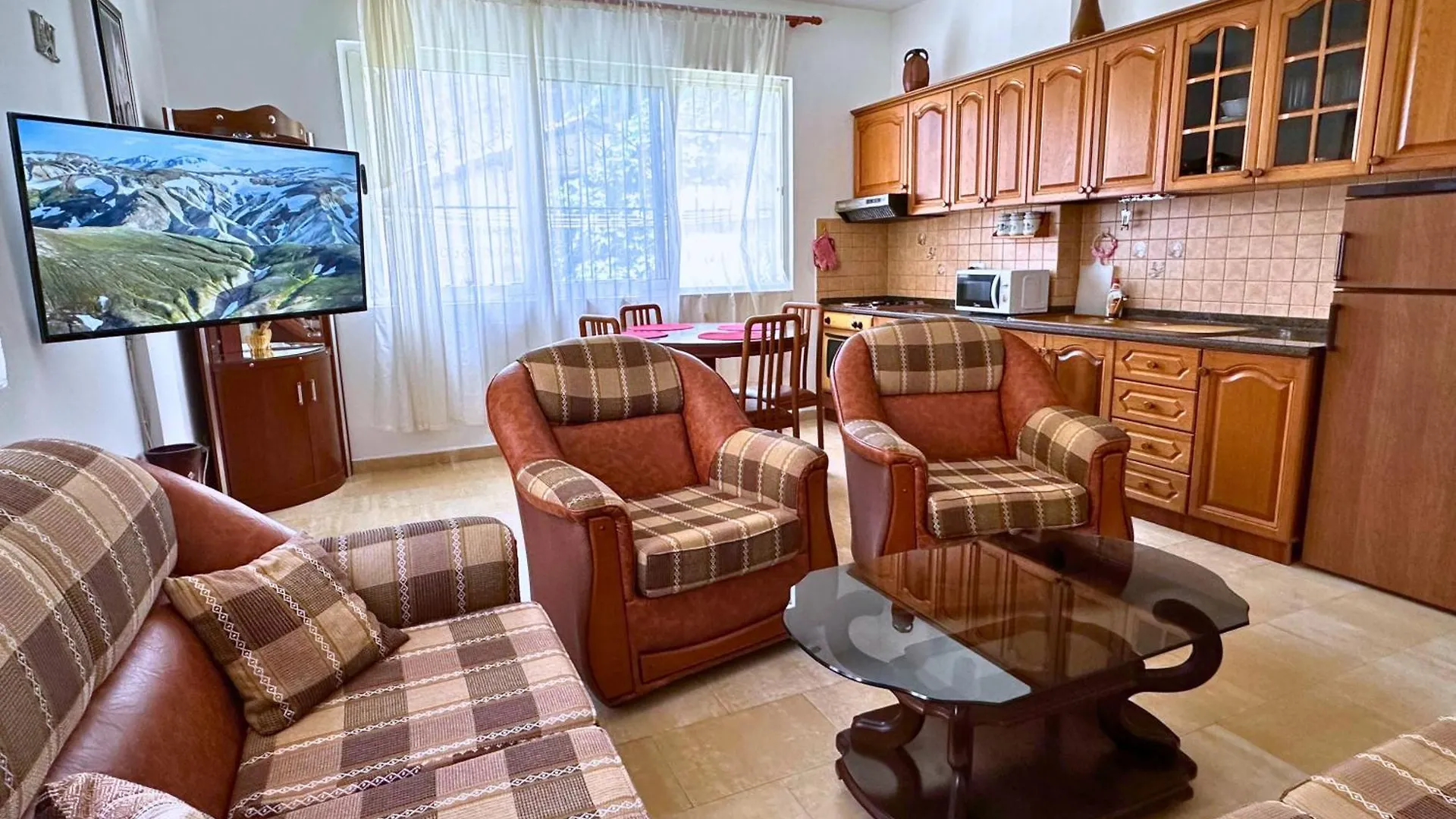 Azalea Apartment Durres Albania